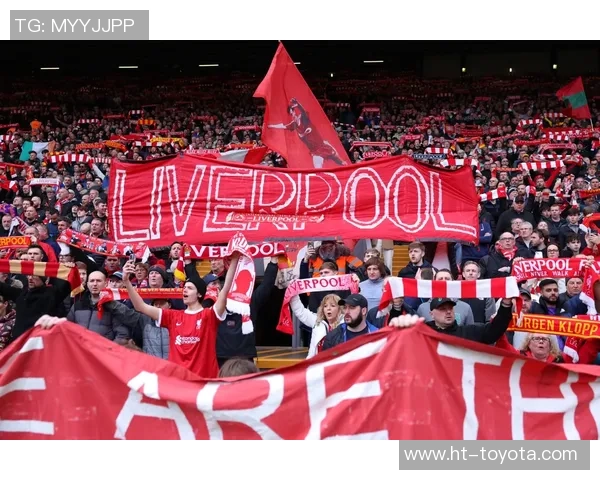 欧联杯精彩对决那不勒斯狂胜利物浦五球引爆全场激情