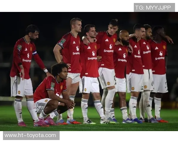 英超激战:AC米兰与那不勒斯战平绝杀瞬间引发全场狂欢点评 英超激战:AC米兰与那不勒斯战平绝杀瞬间引发全场狂欢点评