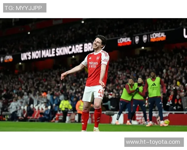 足总杯精彩对决尤文图斯逆转阿森纳乌龙球成比赛转折点解析